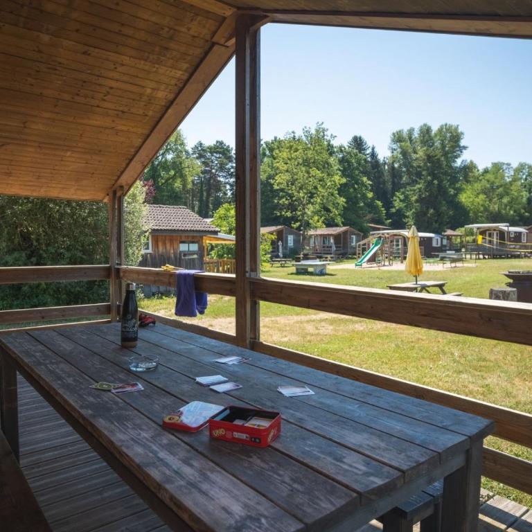 Camping Léman Plage - Chalet Supérieur - 3