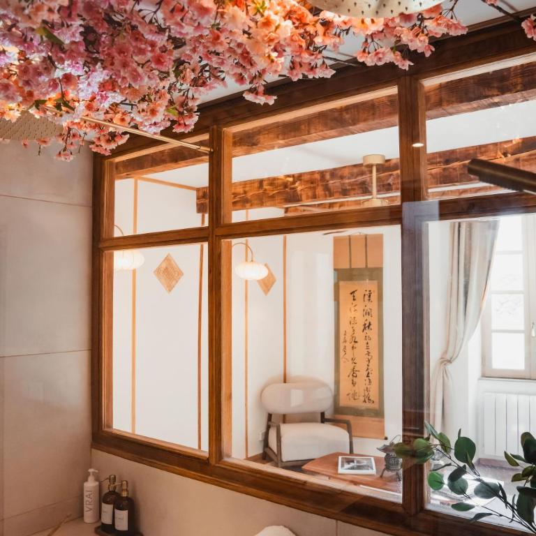 Suite Kyoto, experience Japonaise & shower spa XXL au coeur d'Uzès - Appartement 1 Chambre - 13