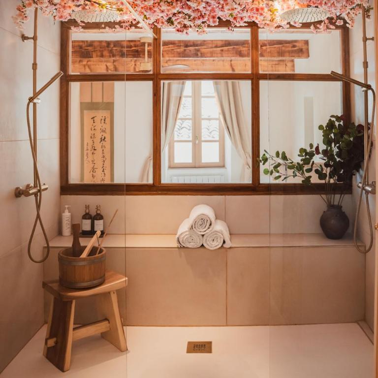 Suite Kyoto, experience Japonaise & shower spa XXL au coeur d'Uzès - Appartement 1 Chambre - 12