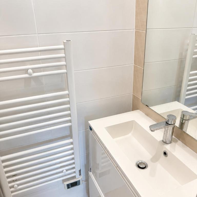 Studio Triangle D'or central - One-Bedroom Apartment - 10