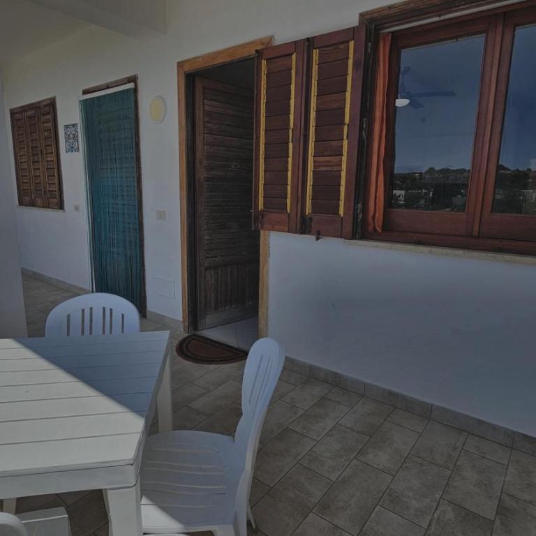 Casa Girasole - Appartamento con 1 Camera da Letto e Balcone - 9
