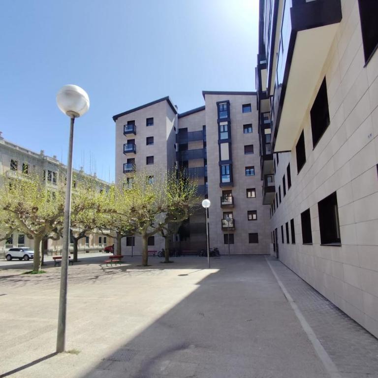 Los Arcos Pamplona Apartamento zona céntrica y tranquila - Apartamento de 3 dormitorios - 19
