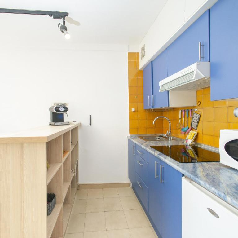 WELCS APARTAMENTO 409 EMP cerca de la playa - Apartment mit Balkon - 5
