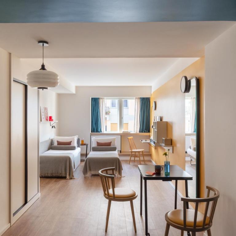 Aparthotel Colombo Roma - Appartamento con 2 Camere da Letto - 1