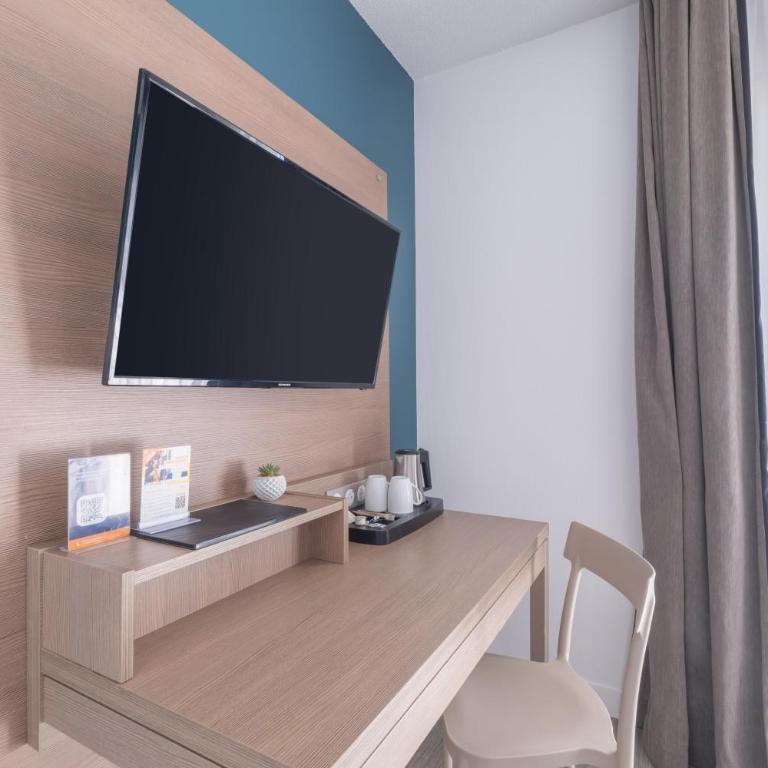 Zenitude Hôtel-Résidences Cannes Mandelieu - Studio Lit Queen-Size - 13