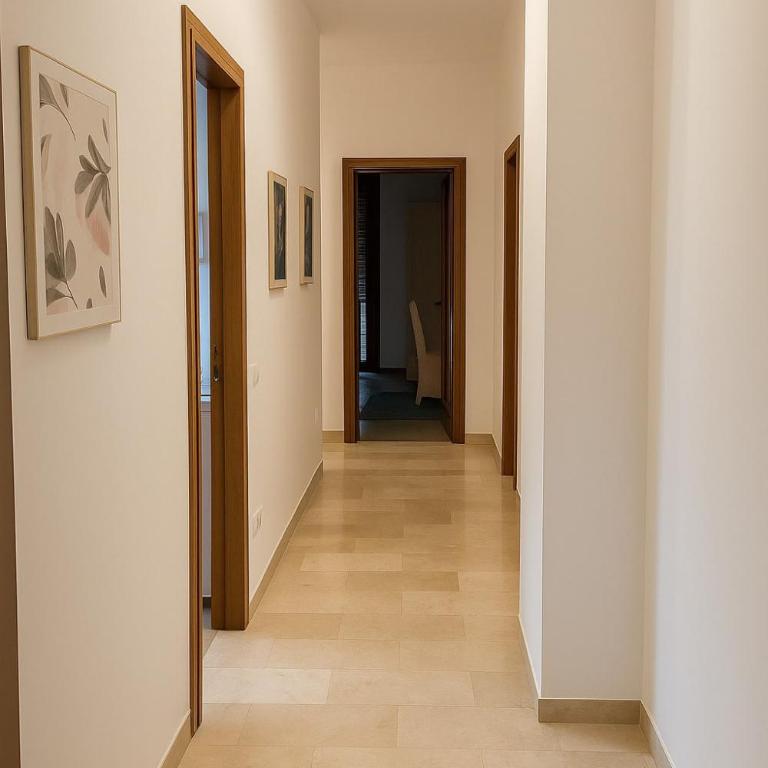 Frangipani HOUSE Cagliari luxury huge apartment city center with lift - Three-Bedroom Superior Apartment - 3