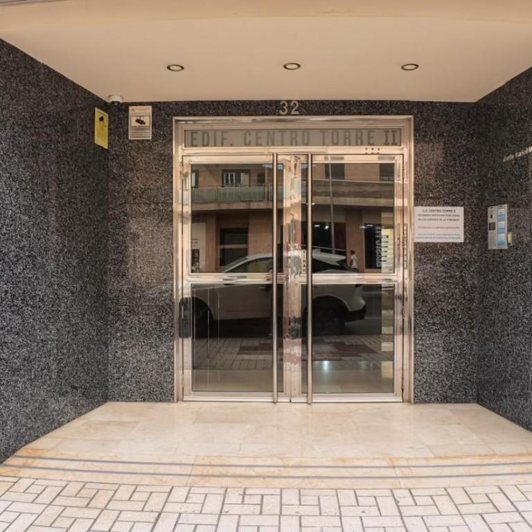CENT7 - Central Studio with Seasonal Pool, AC and Lift - Torremolinos - Estudio - 9