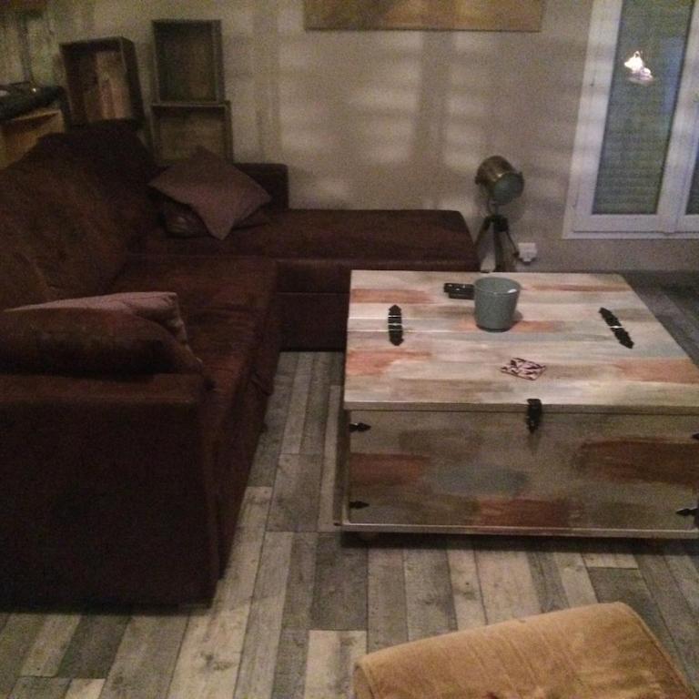 Pleasant house with garden and pool - Two-Bedroom Apartment - 7
