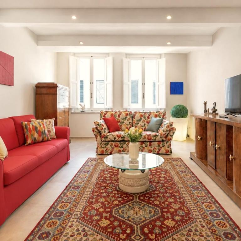 Casa di Autore in Center Town - Appartamento con Vista Città - 1