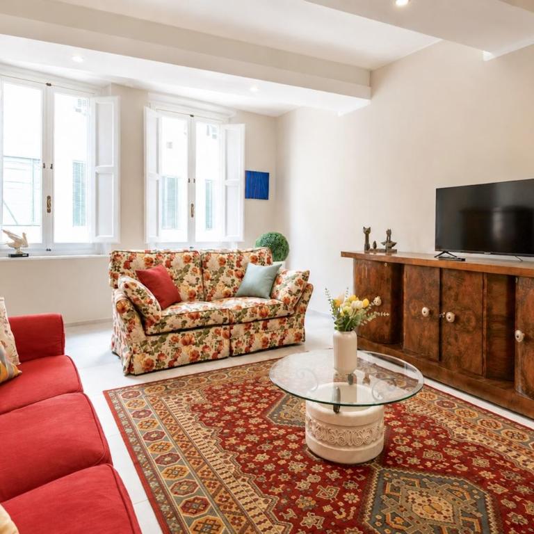 Casa di Autore in Center Town - Appartamento con Vista Città - 2