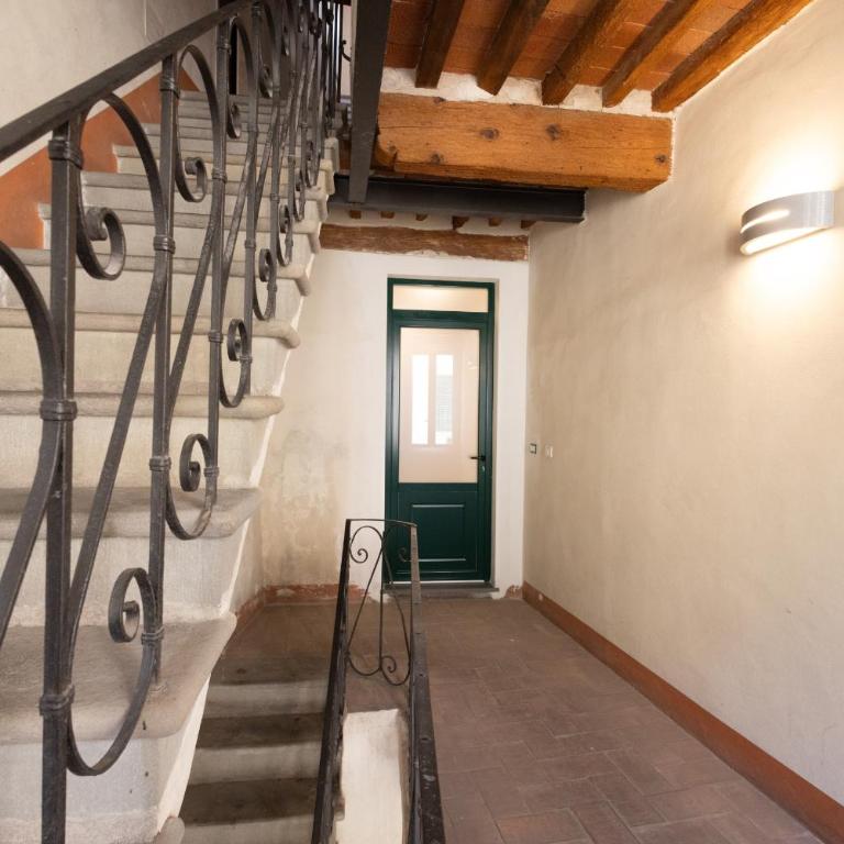 Casa di Autore in Center Town - Appartamento con Vista Città - 35