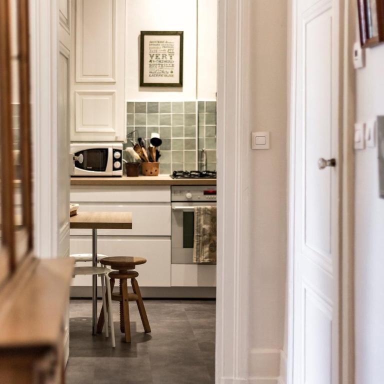 AllinLyon | Vue Hôtel-Dieu & charme - Apartment - 34