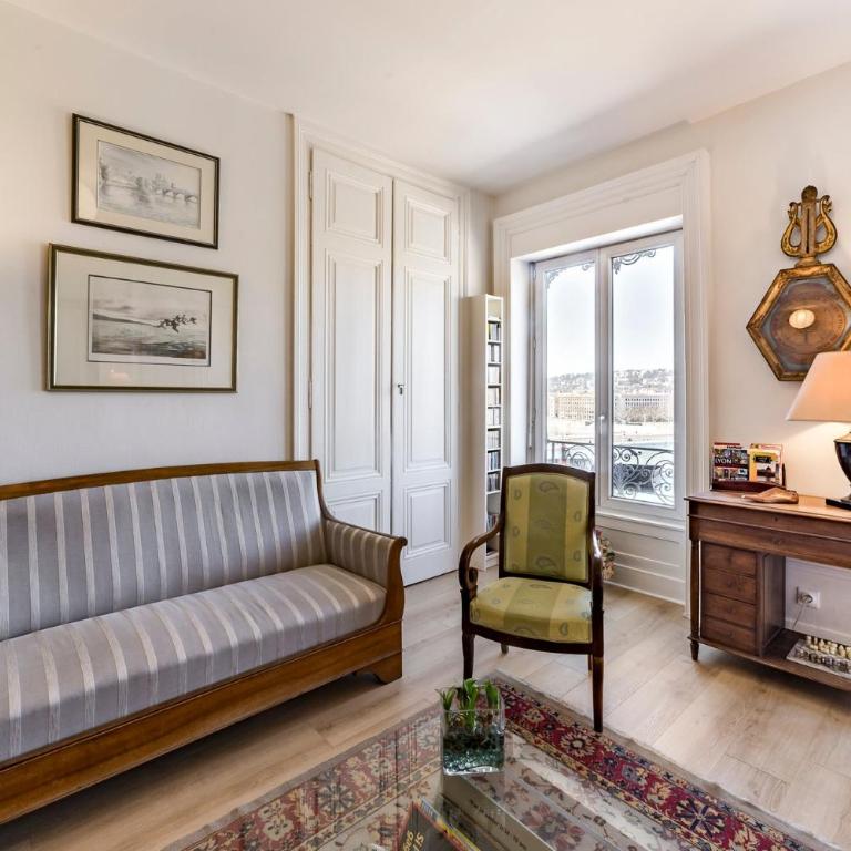 AllinLyon | Vue Hôtel-Dieu & charme - Apartment - 36