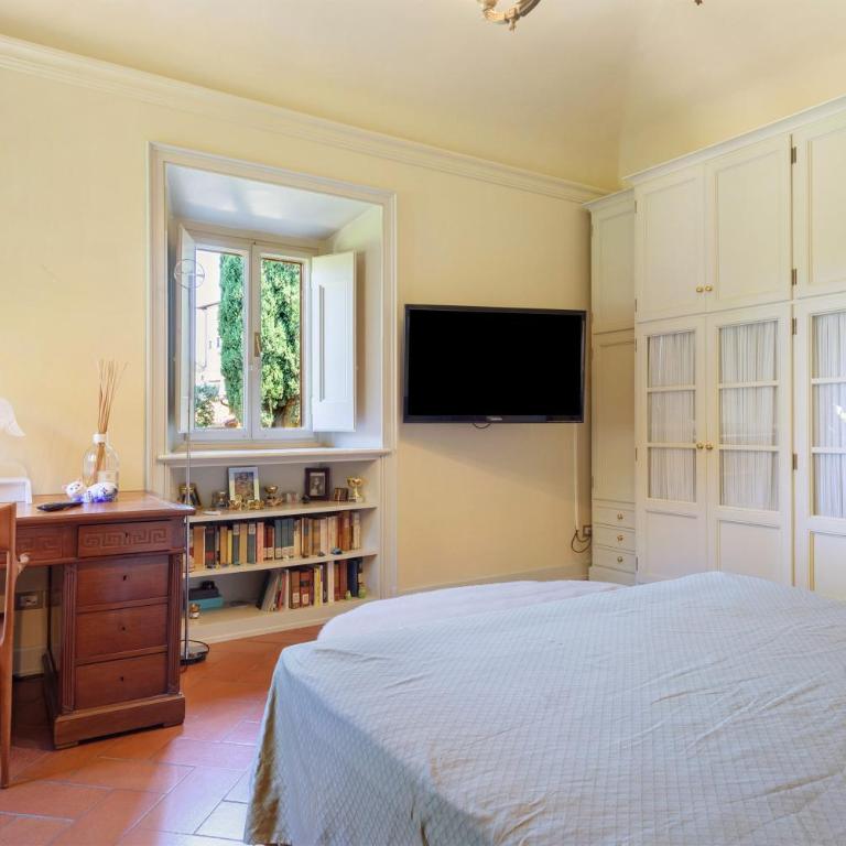 Villa Pian dei Giullari con Piscina - Villa con Vista Giardino - 3