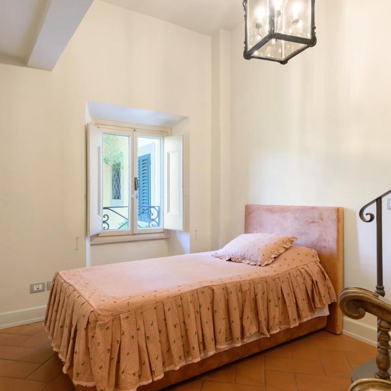 Villa Pian dei Giullari con Piscina - Villa con Vista Giardino - 23