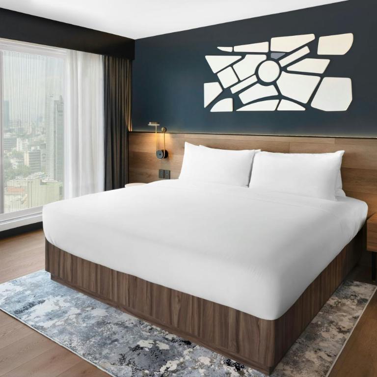 Le Méridien Mexico City Reforma - Superior Suite, 1 Bedroom Suite, 1 King, Sofa bed, City view - 3