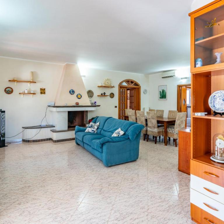 Villa Rita Ostuni with pool by Rentbeat - Villa con 3 Camere da Letto - 68
