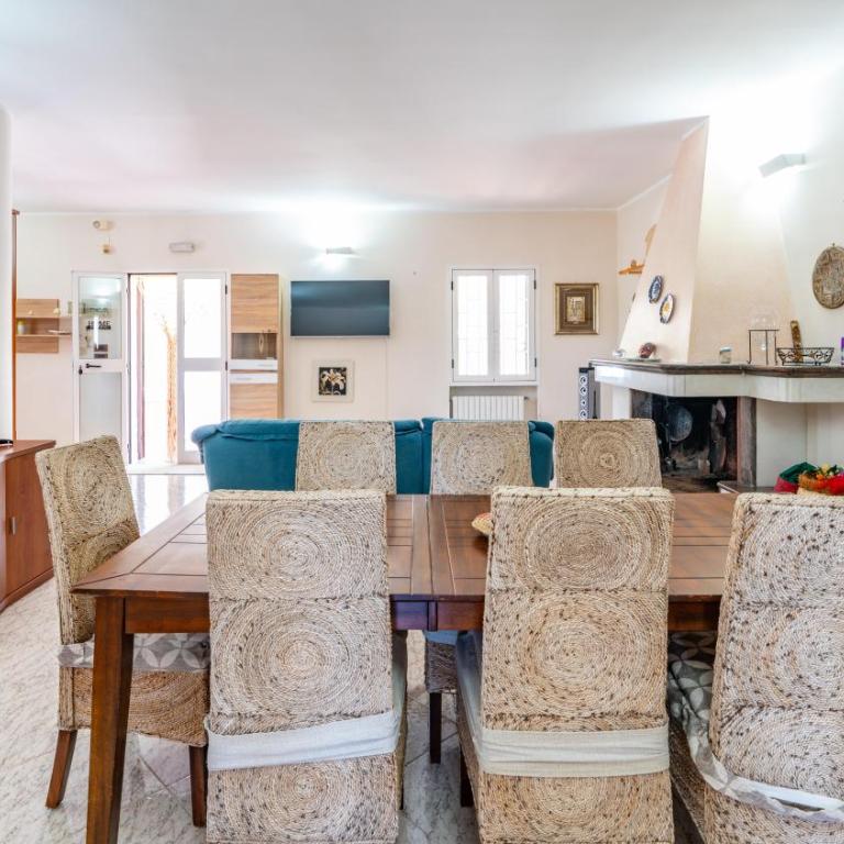 Villa Rita Ostuni with pool by Rentbeat - Villa con 3 Camere da Letto - 70
