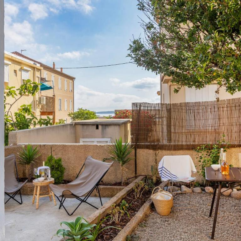 Casa François Appartement rénové à 100 m de la plage de Calvi - Appartement - 26