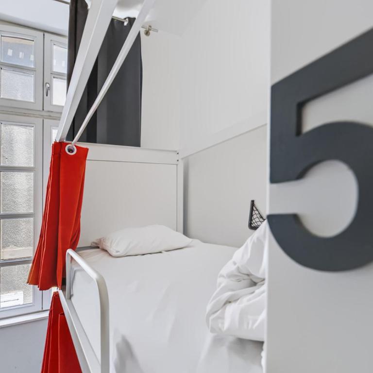 Le Couvent - Hostel - Dortoir Mixte de 4 Lits - 9