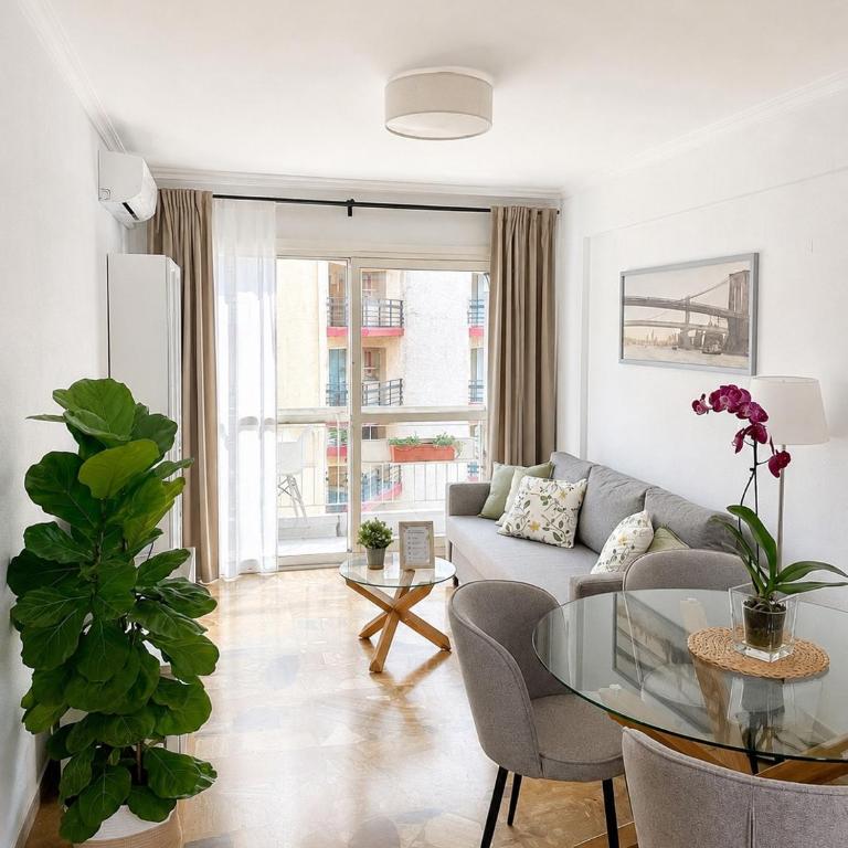 Apartamento cinnamon - Apartamento de 2 dormitorios con balcón y vistas al mar - 1