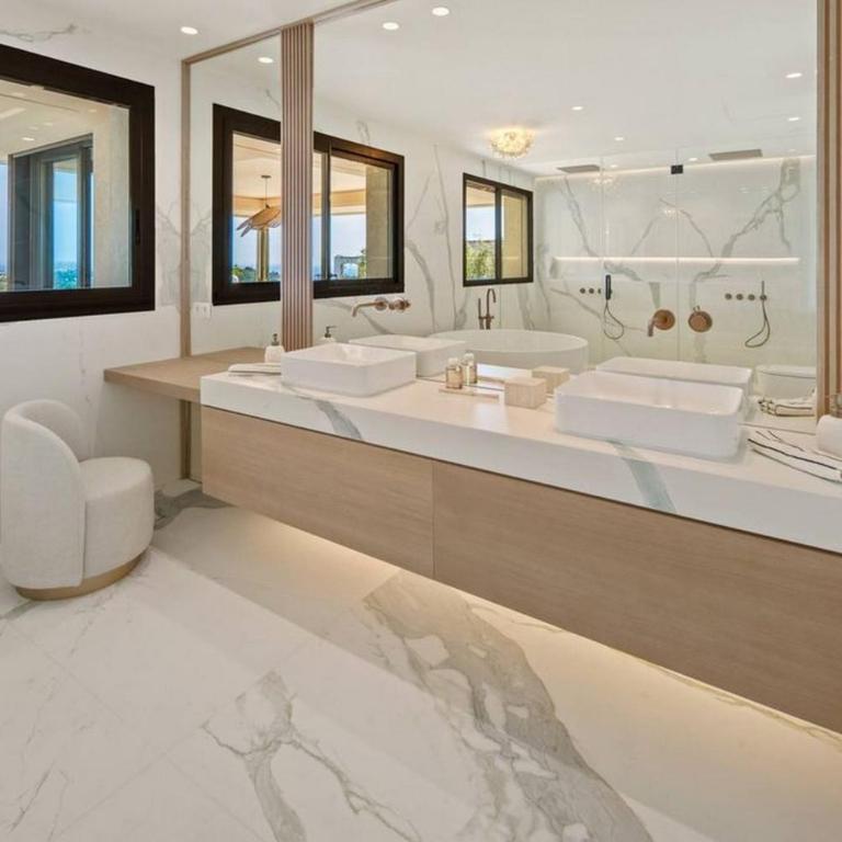 Edwin alojamento v32 - Four-Bedroom Penthouse Apartment - 6