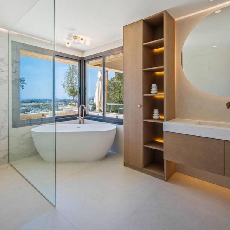 Edwin alojamento v32 - Four-Bedroom Penthouse Apartment - 22