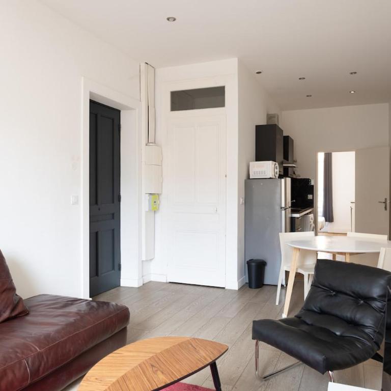 My home Jean Claude Vivant 2 - Charpennes - Wifi - Apartamento de 1 dormitorio - 13