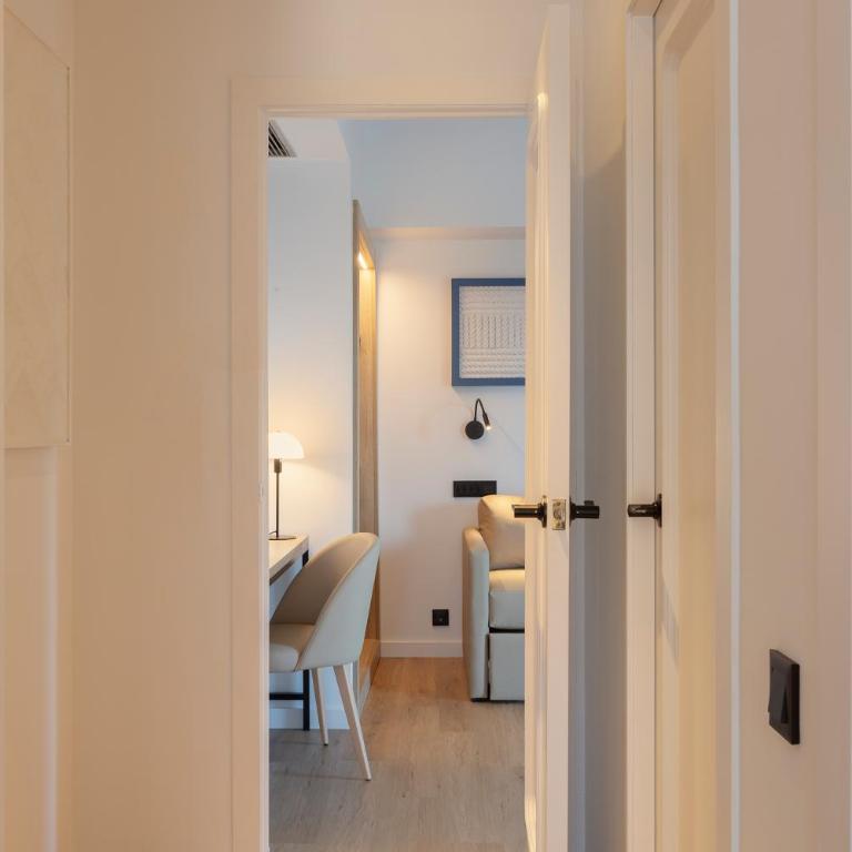 Hotel Rovira - Suite Familiar - 4