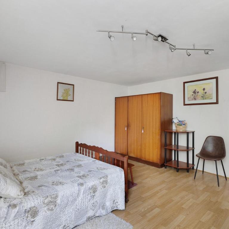 Le gite des roses à Amboise - Appartement 1 Chambre - Vue sur Jardin - 4