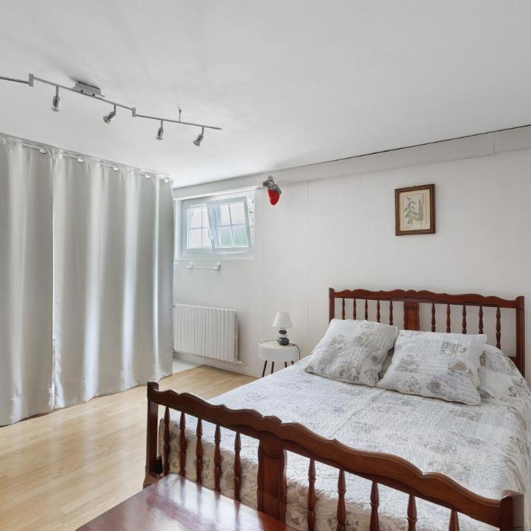 Le gite des roses à Amboise - Appartement 1 Chambre - Vue sur Jardin - 10
