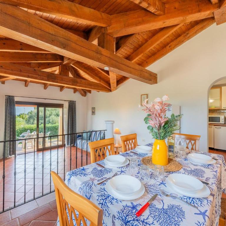 Spacious accommodation with lovely pool - Appartamento - 2