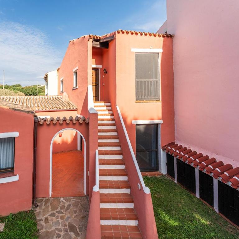Spacious accommodation with lovely pool - Appartamento - 16
