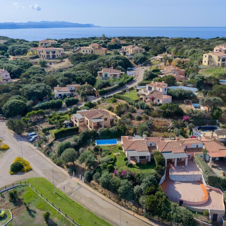 Spacious accommodation with lovely pool - Appartamento - 20