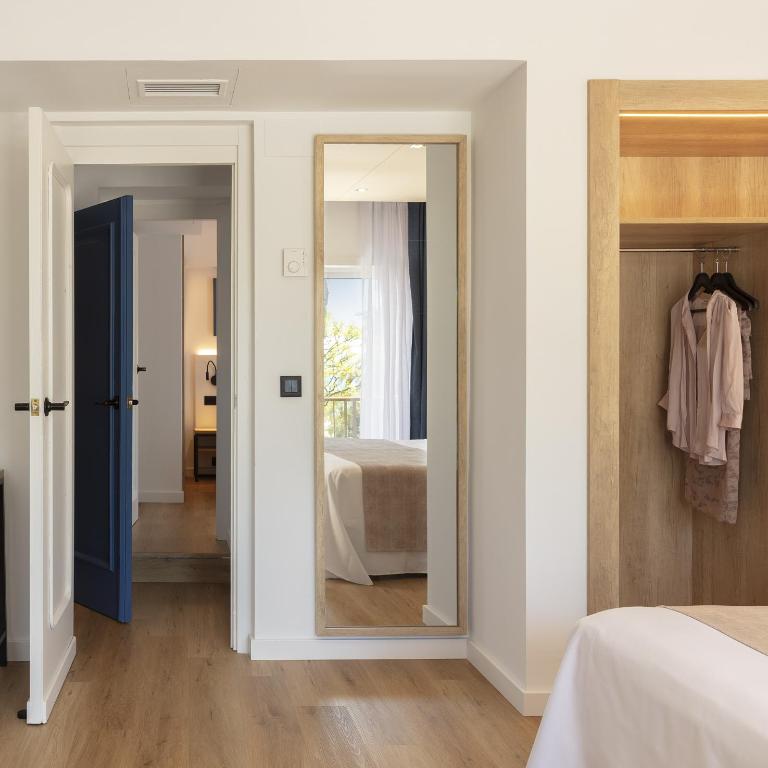Hotel Rovira - Suite Familiar - 5