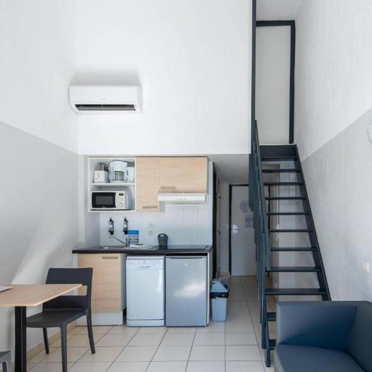 Zenitude Hôtel-Résidences Fréjus La Tour De Mare - Studio Supérieur - 9