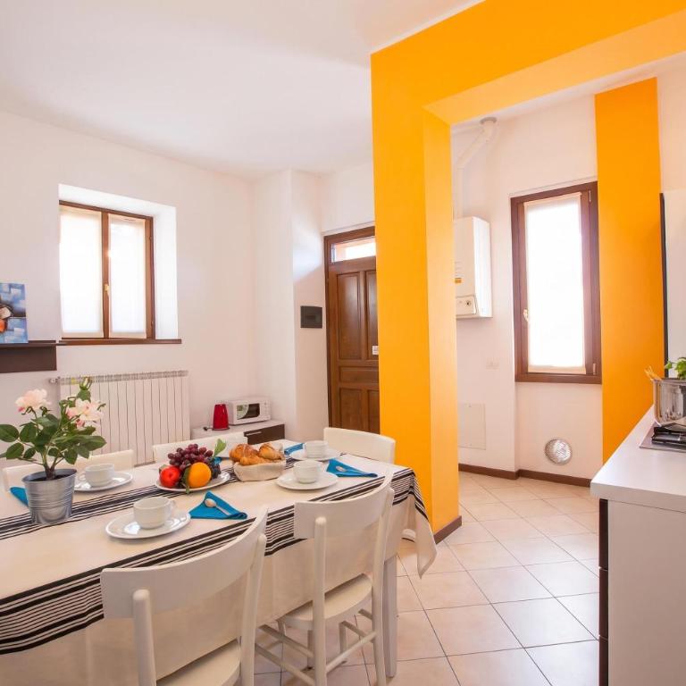 Fontana Del Lago Apartments - One-Bedroom Apartment - 5