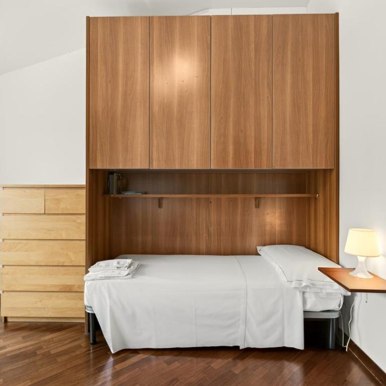 Attico con Parcheggio e vista Mare - Genova - Appartamento - 24