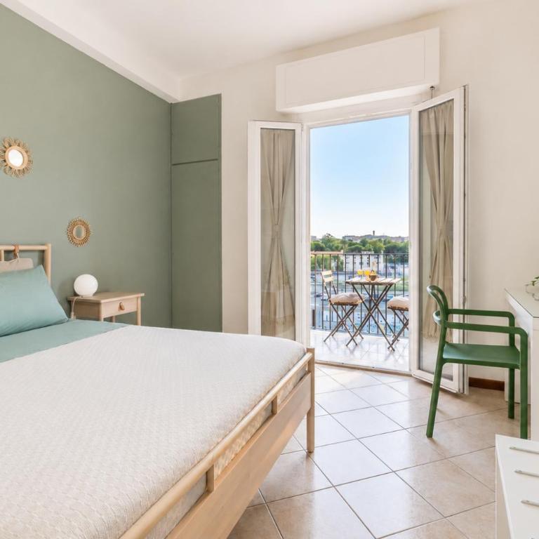 Camesena 40 - 2BR Apartment for 4 near Tiburtina - Appartamento con 2 Camere da Letto - 2