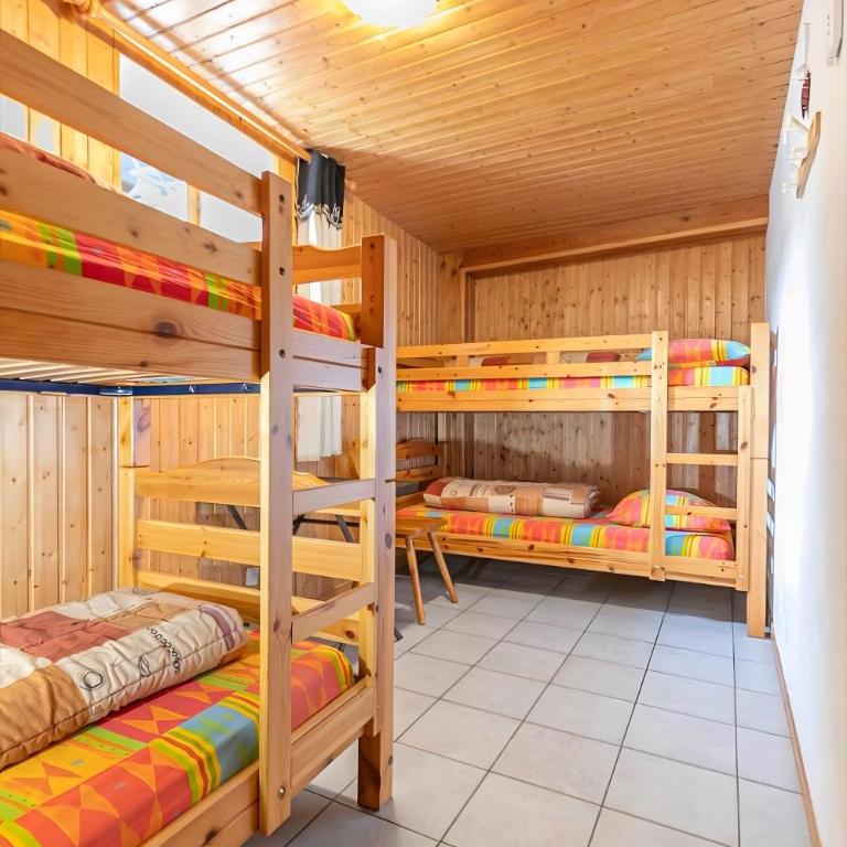 Chalet le Vernes Bouquetin - Appartement Supérieur avec Balcon - 13