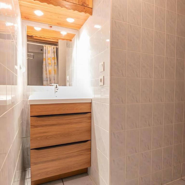Chalet le Vernes Bouquetin - Appartement Supérieur avec Balcon - 15