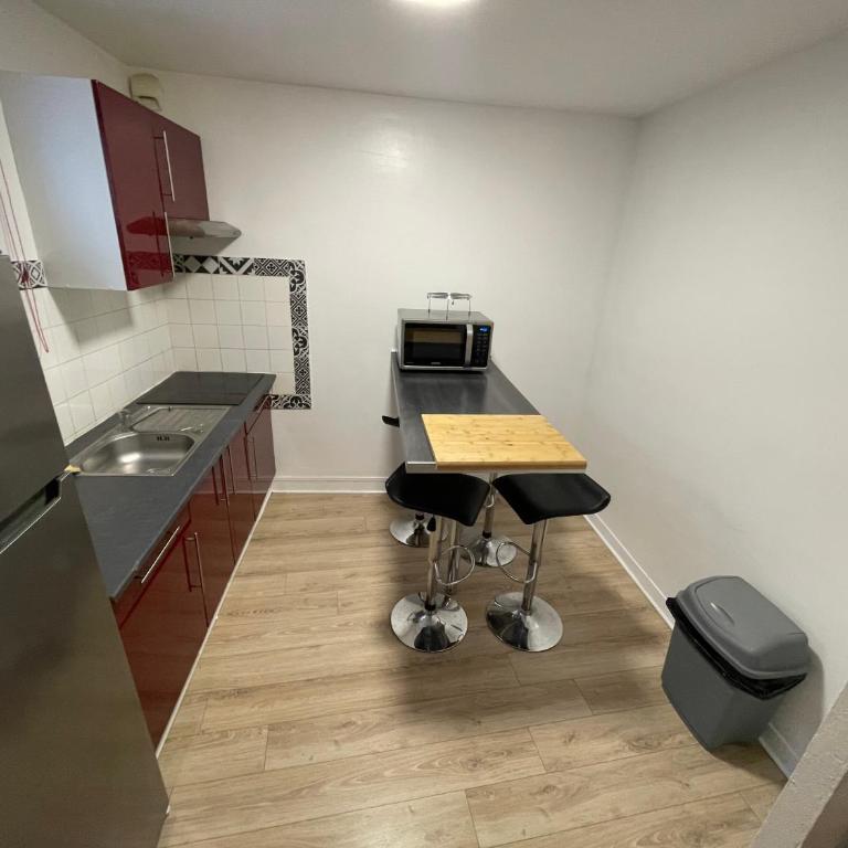 Appartement T3 à 8 min du Futuroscope - Apartment mit 2 Schlafzimmern - 6