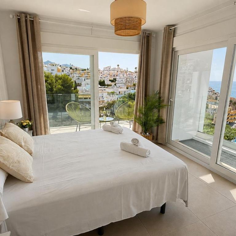 Nerja Paradise Rentals - Villa Barranco - Villa with Sea View - 43