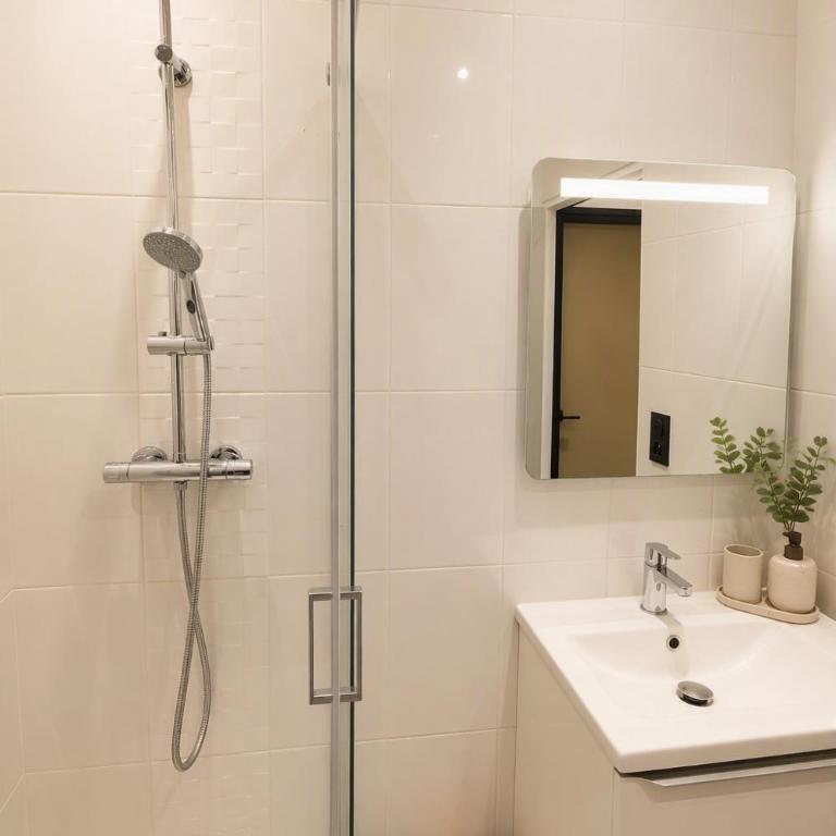 Appartement cosy et central - Apartment mit 1 Schlafzimmer - 11