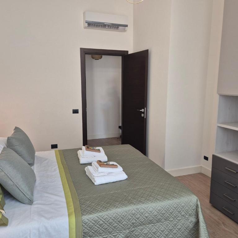 Napoli Mariana Luxury - Appartamento Superior con 2 Camere da Letto - 4