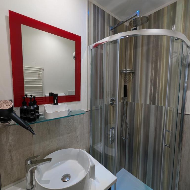 Affittacamere RFI - Deluxe Doppel-/Zweibettzimmer - 6