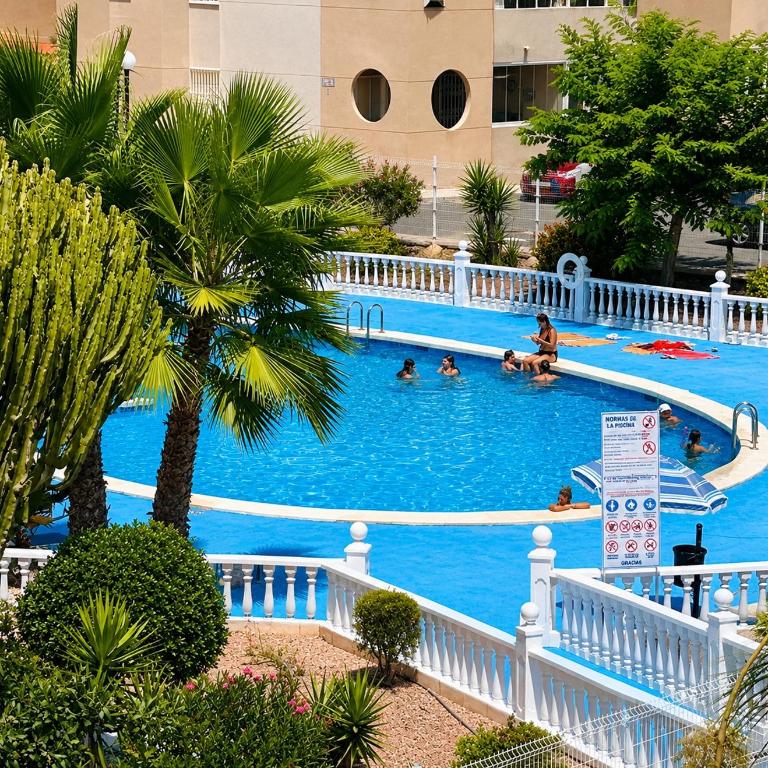 Appartement Torrevieja Plage Soleil - Three-Bedroom Apartment - 1