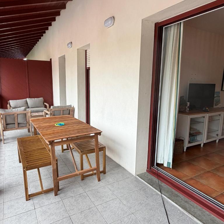 T3 résidence 4 étoiles piscine et 400 m plage Erromardie - Appartement 3 Chambres - 2