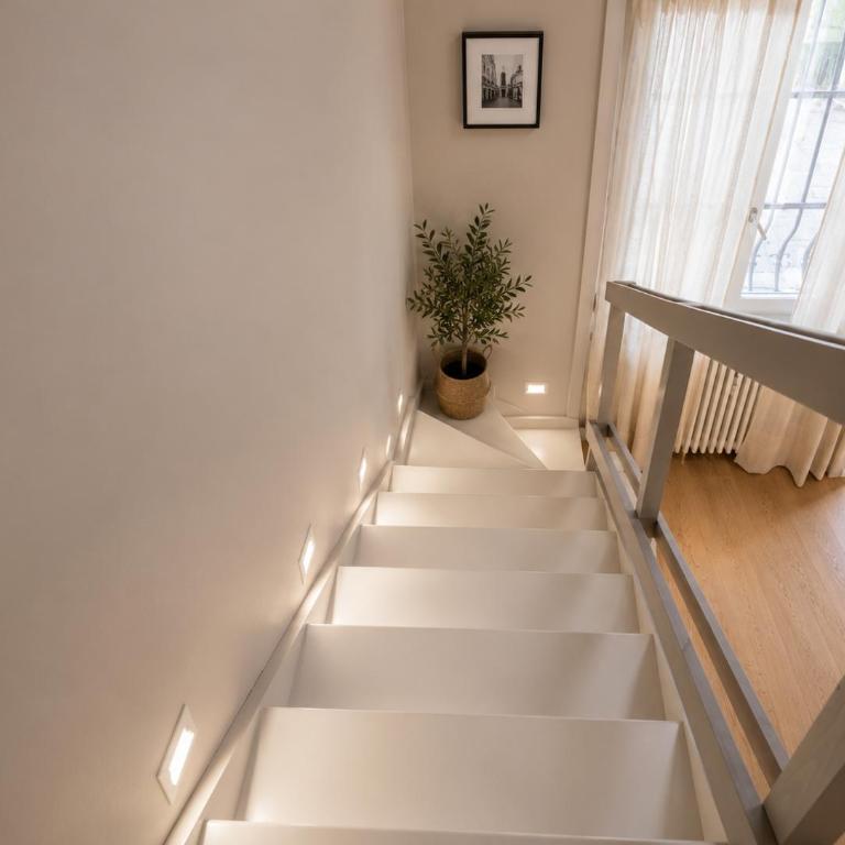ComeCasa Incantevole Loft in Bocconi - Monolocale su 2 Livelli - 13