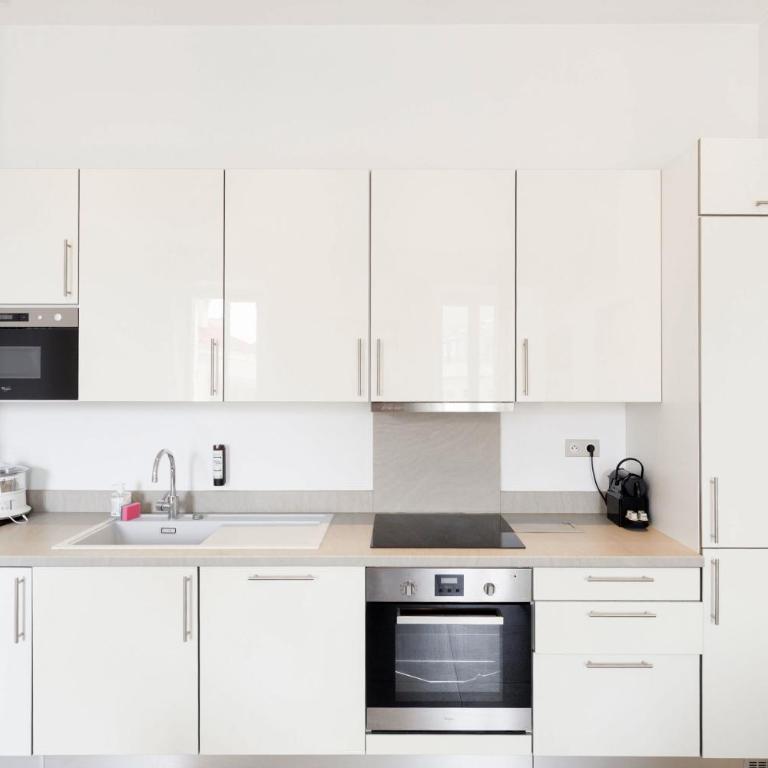 Upstays Spacious 77m T3 Apartment with Terrace - Appartement 2 Chambres - 4